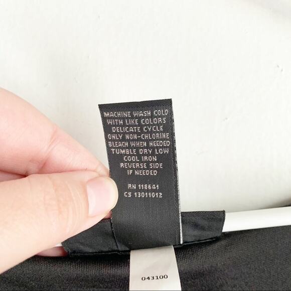 Lane Bryant Chevron Velvet Stripe Twist Front Sleeveless Dress LBD 14/16 V-Neck - Picture 3 of 8